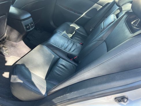 Used 2011 Lexus ES 350 image 6