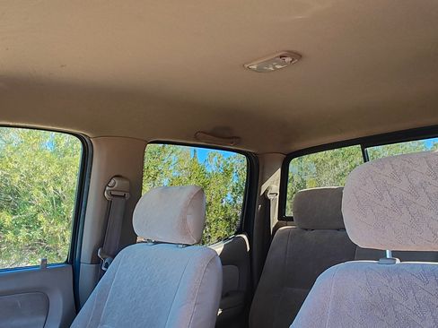 Used 2004 Toyota Tacoma PreRunner image 6