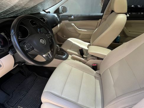 Used 2012 Volkswagen Jetta TDI FWD image 9