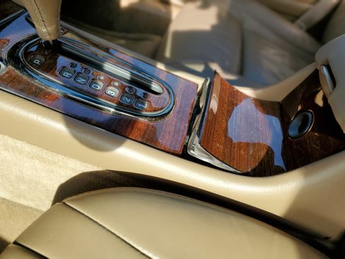 Used 1998 Cadillac Eldorado image 10