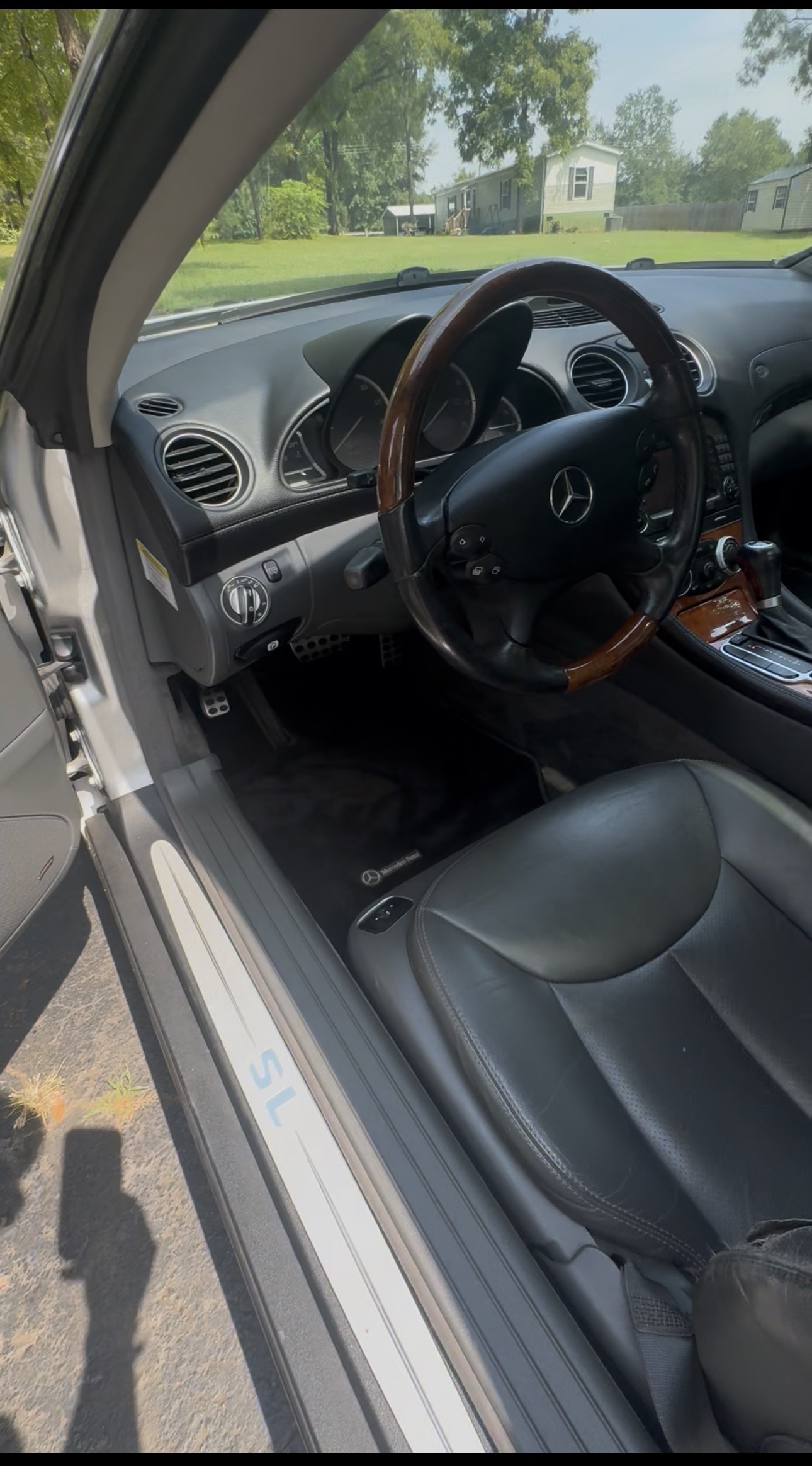 Used 2005 Mercedes-Benz SL 500 image 11