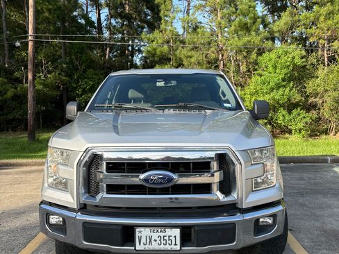 Used 2015 Ford F150 XLT w/ Equipment Group 301A Mid RWD image 2