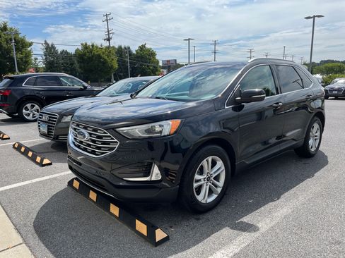 Used 2020 Ford Edge SEL w/ Convenience Package image 4