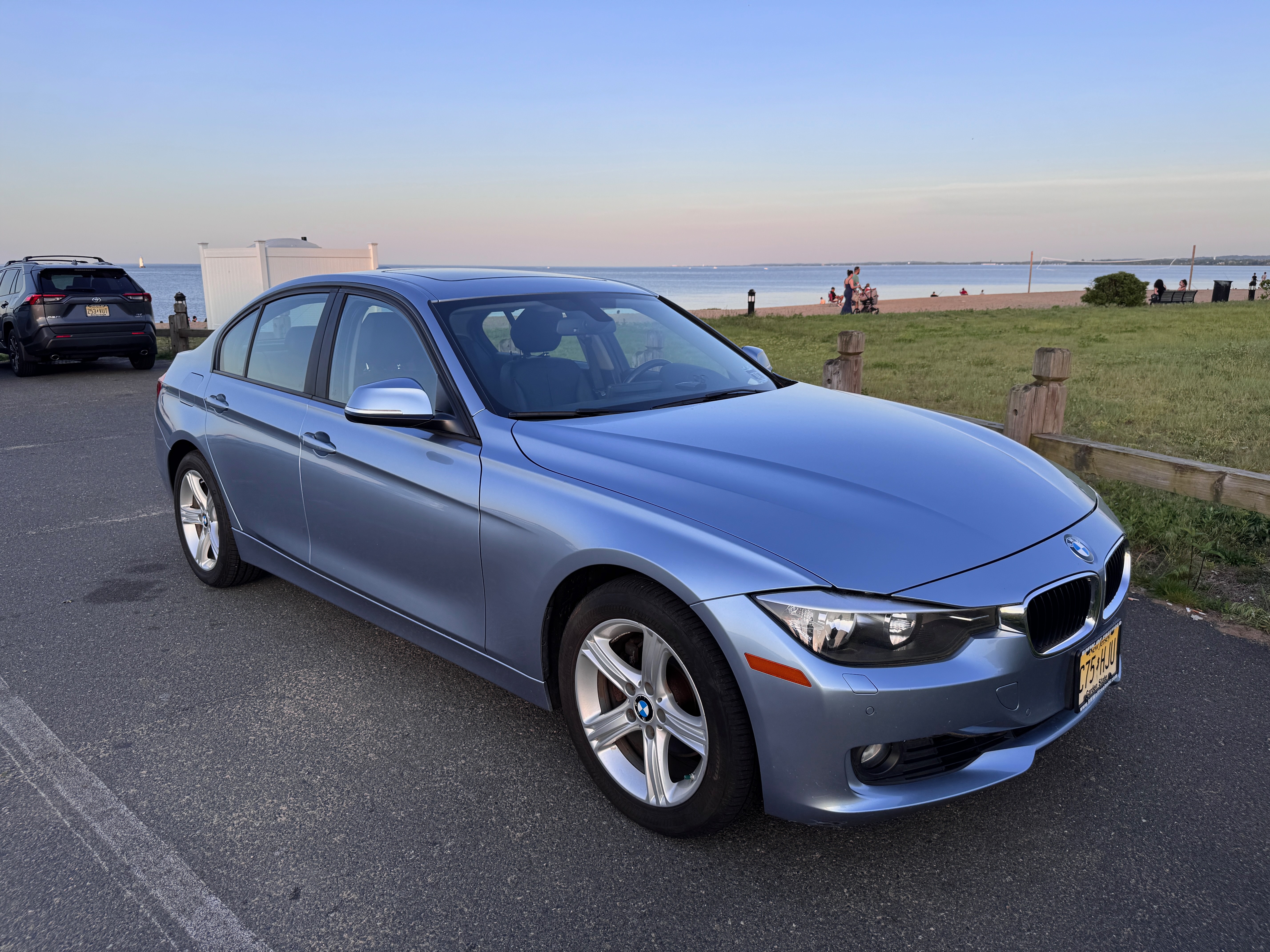 Used 2013 BMW 328i xDrive Sedan AWD/4WD image 4