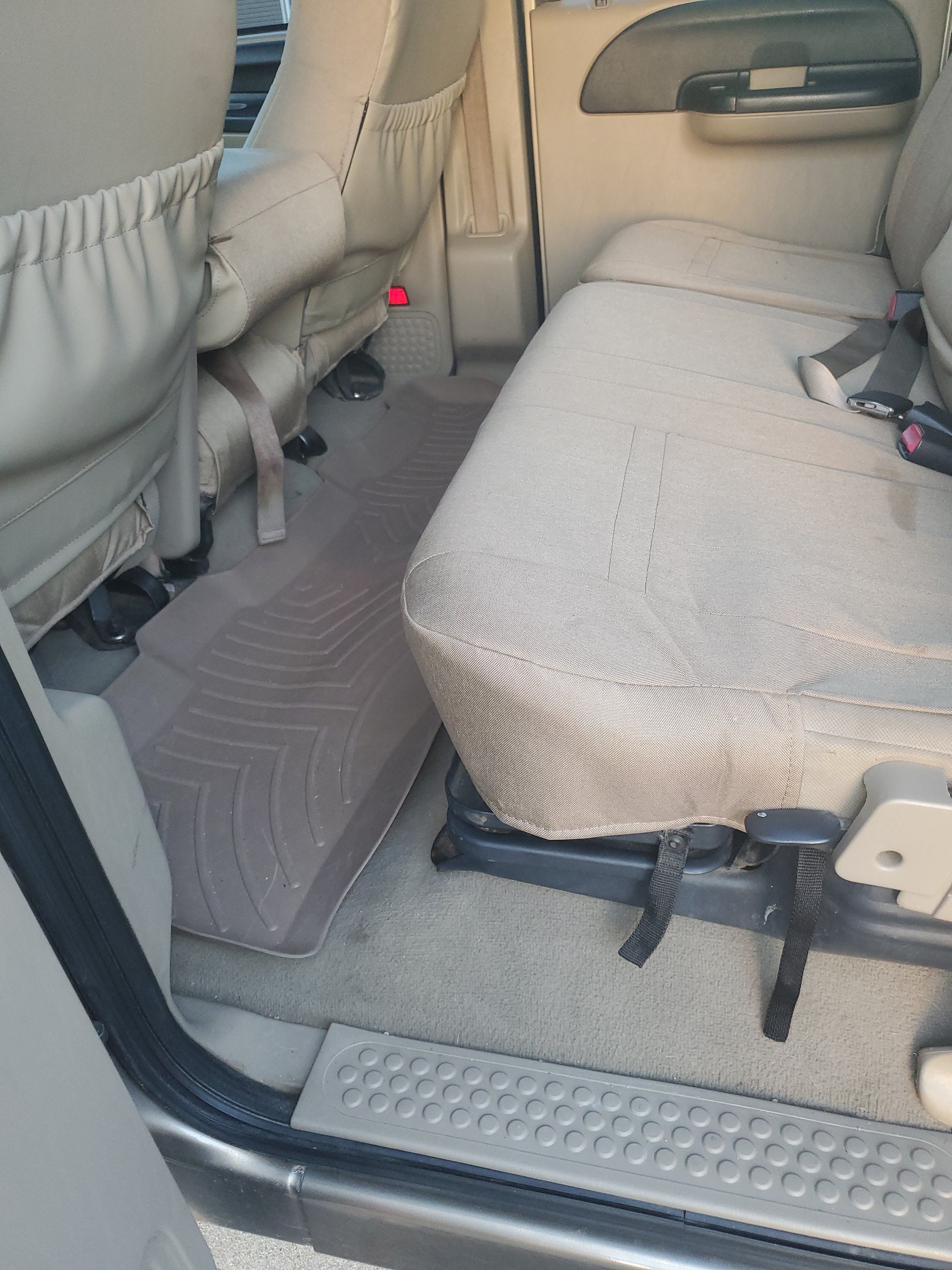Used 2005 Ford F250 XLT AWD/4WD image 16