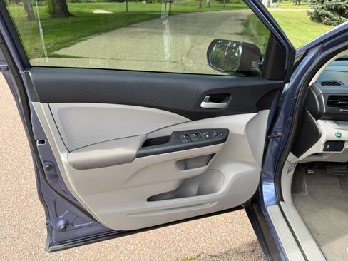 Used 2013 Honda CR-V LX image 11