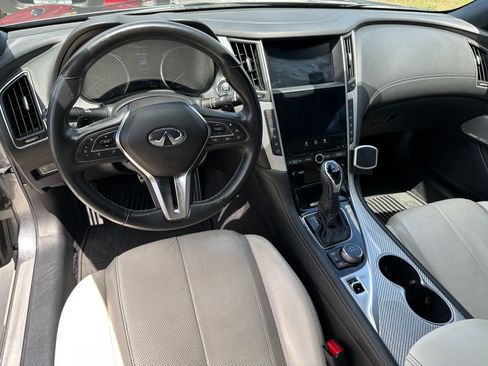 Used 2019 INFINITI Q60 Red Sport 400 w/ Proactive Package AWD/4WD image 10