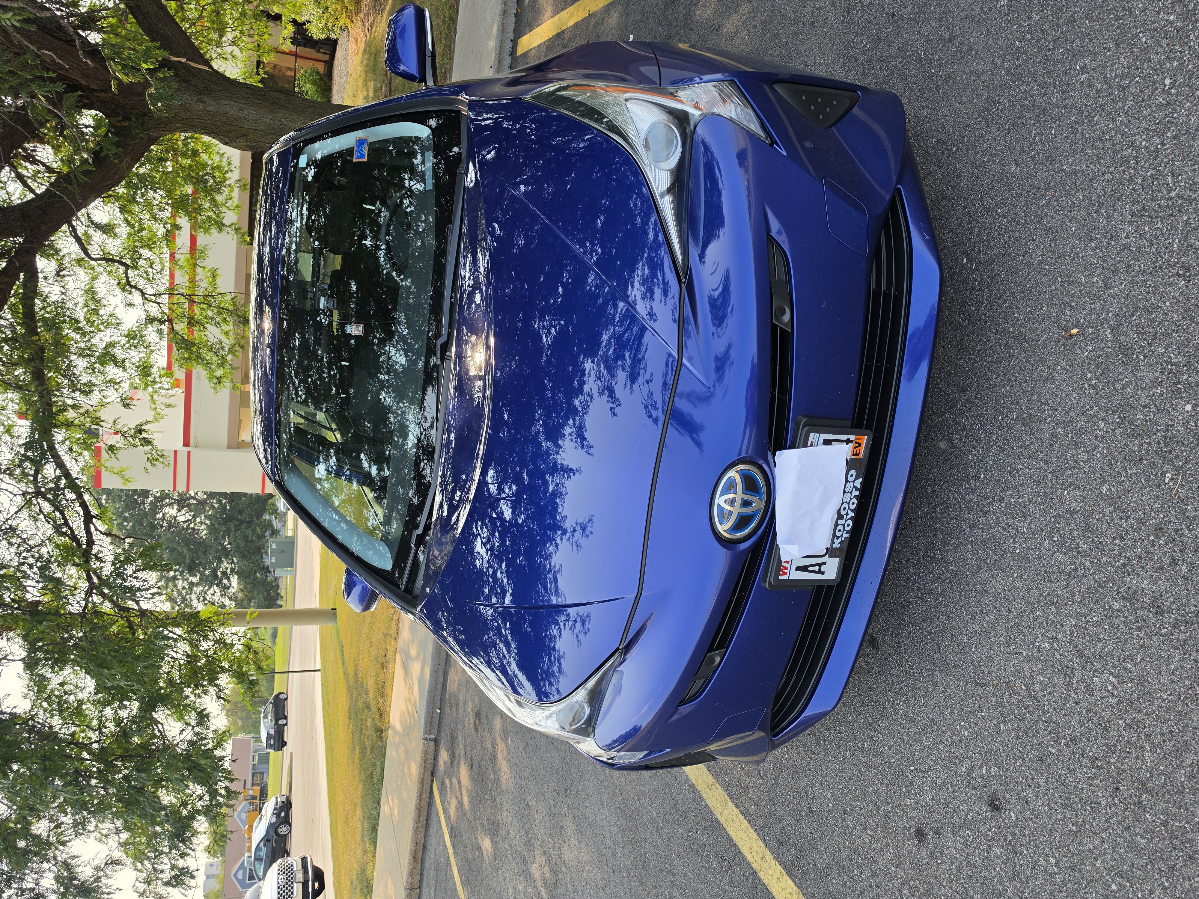 Used 2018 Toyota Prius Two w/ Prius Two Safety Plus Package FWD image 6