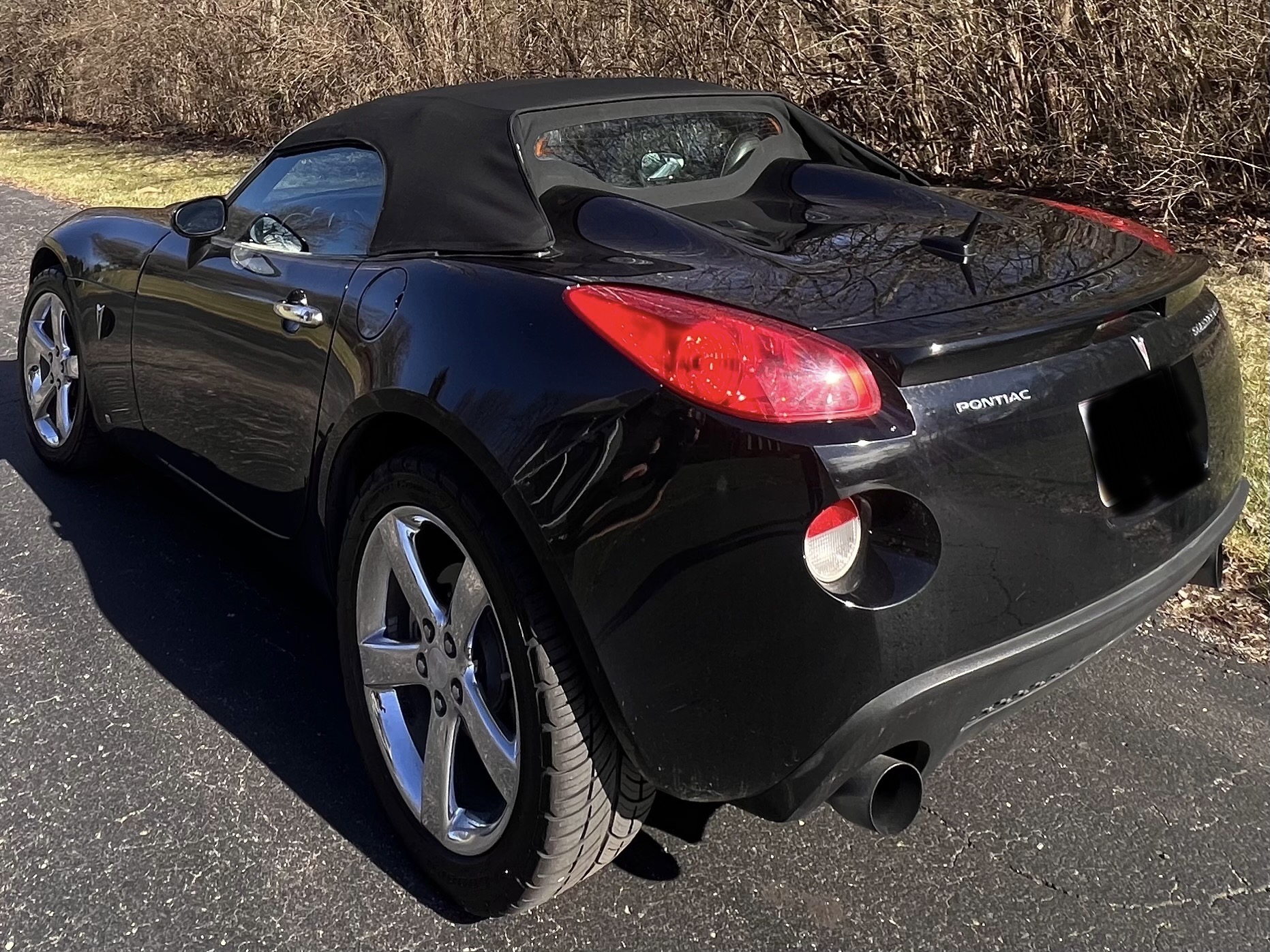 Used 2008 Pontiac Solstice GXP w/ Premium Package RWD image 9
