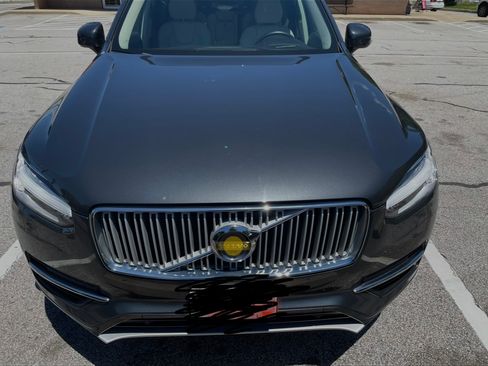 Used 2016 Volvo XC90 T8 Inscription w/ Vision Package image 1