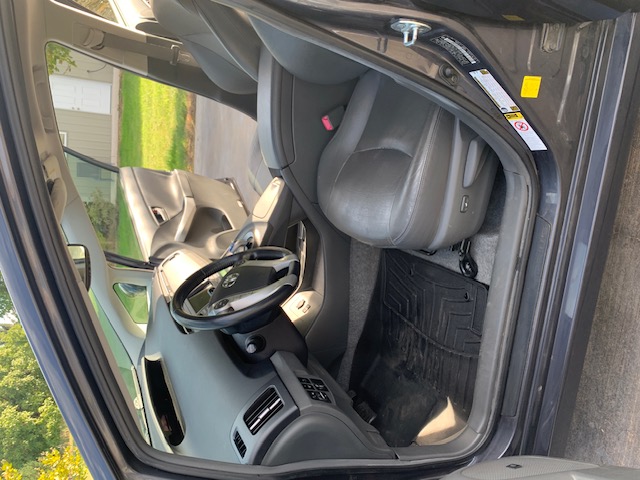 Used 2011 Toyota Prius Four w/ Solar Roof Pkg FWD image 10