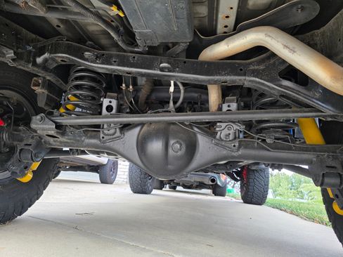 Used 2014 Toyota FJ Cruiser 4WD image 16