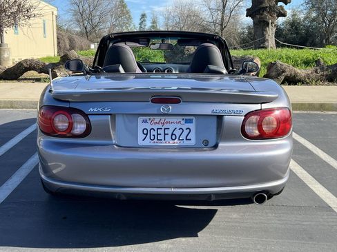 Used 2004 MAZDA MX-5 Miata MAZDASPEED image 5