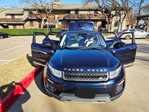Used 2016 Land Rover Range Rover Evoque HSE image 2