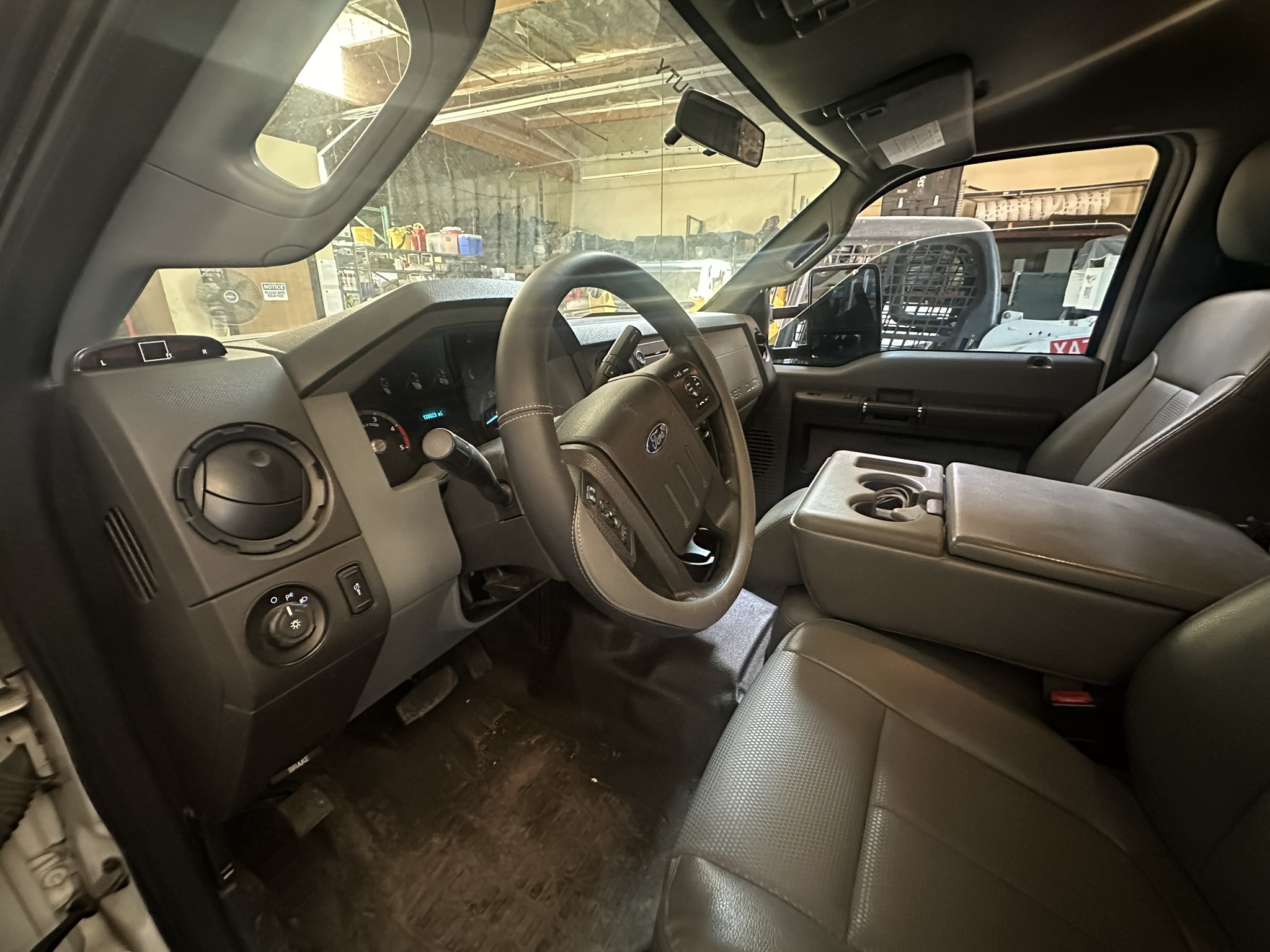 Used 2015 Ford F450 XL w/ Power Equipment Group RWD image 11