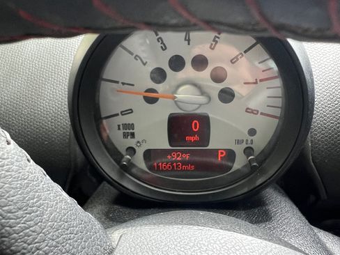 Used 2014 MINI Cooper Countryman FWD image 2