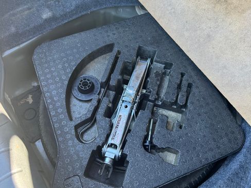 Used 2010 Honda Accord LX-S image 8