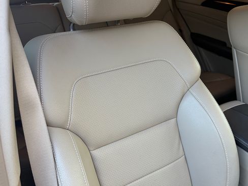 Used 2014 Mercedes-Benz ML 350 2WD image 12