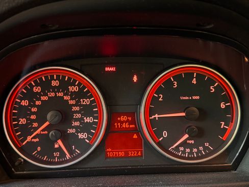 Used 2006 BMW 325i Sedan RWD image 29