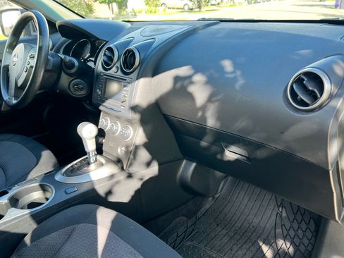 Used 2012 Nissan Rogue SV w/ Premium Pkg AWD/4WD image 11