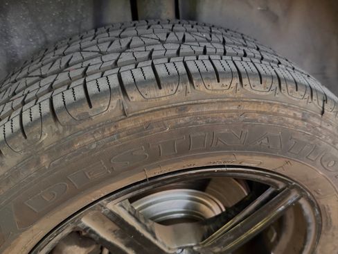 Used 2016 Jeep Cherokee Latitude FWD image 23