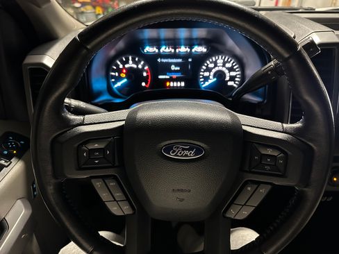 Used 2019 Ford F150 XLT w/ Equipment Group 302A Luxury AWD/4WD image 14