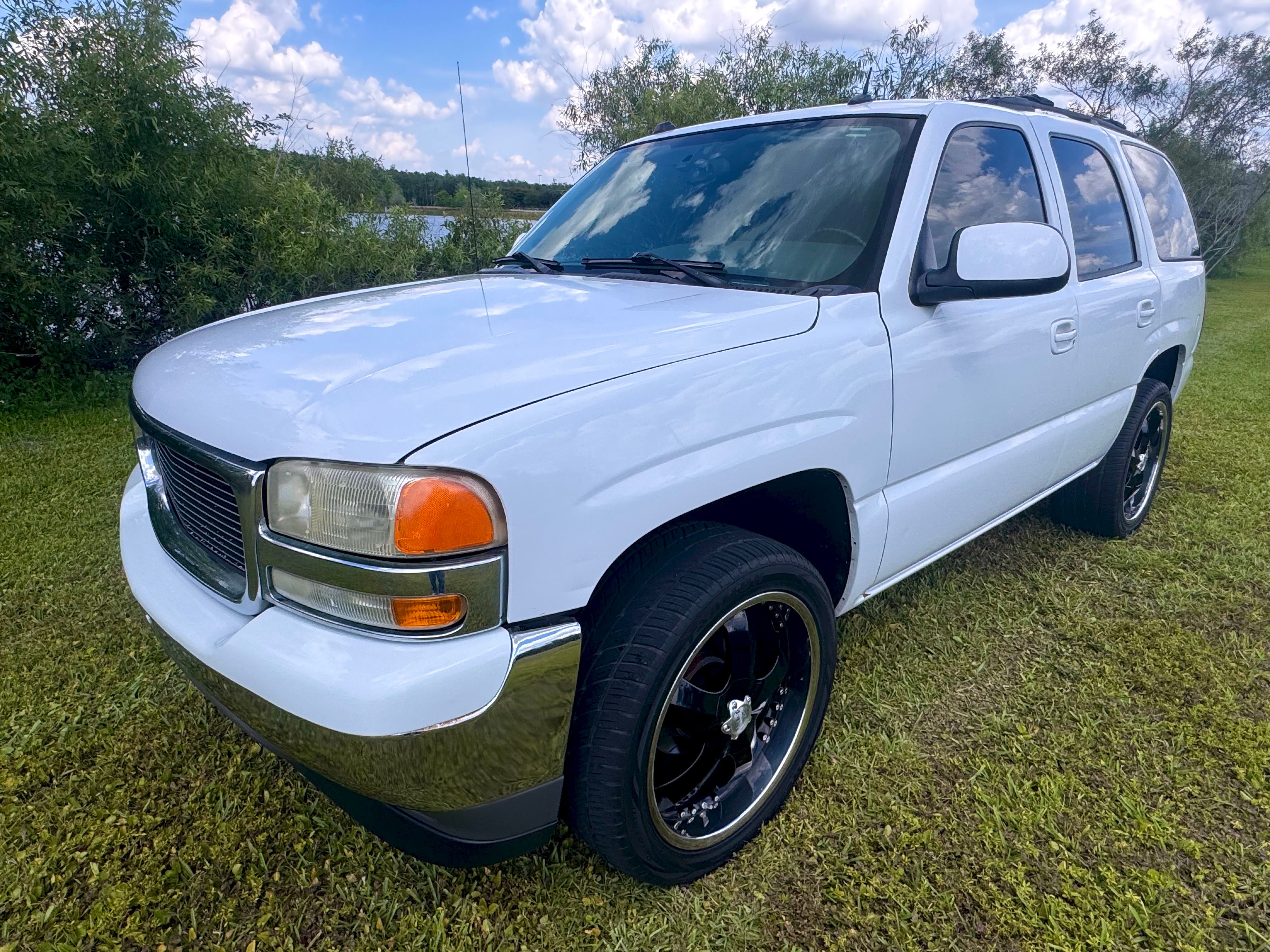 Used 2005 GMC Yukon SLT w/ SLT Preferred Equipment Group RWD image 9
