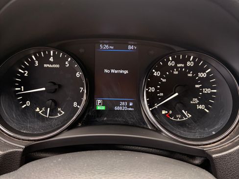 Used 2020 Nissan Rogue SV AWD/4WD image 6