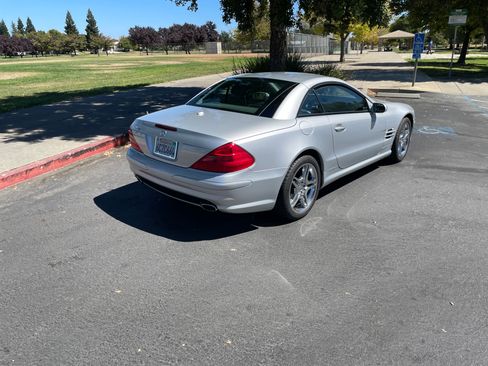 Used 2006 Mercedes-Benz SL 500 image 6