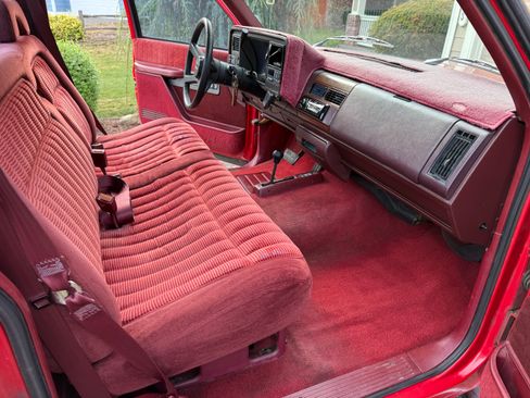Used 1992 Chevrolet Silverado 1500 4x4 Regular Cab image 12