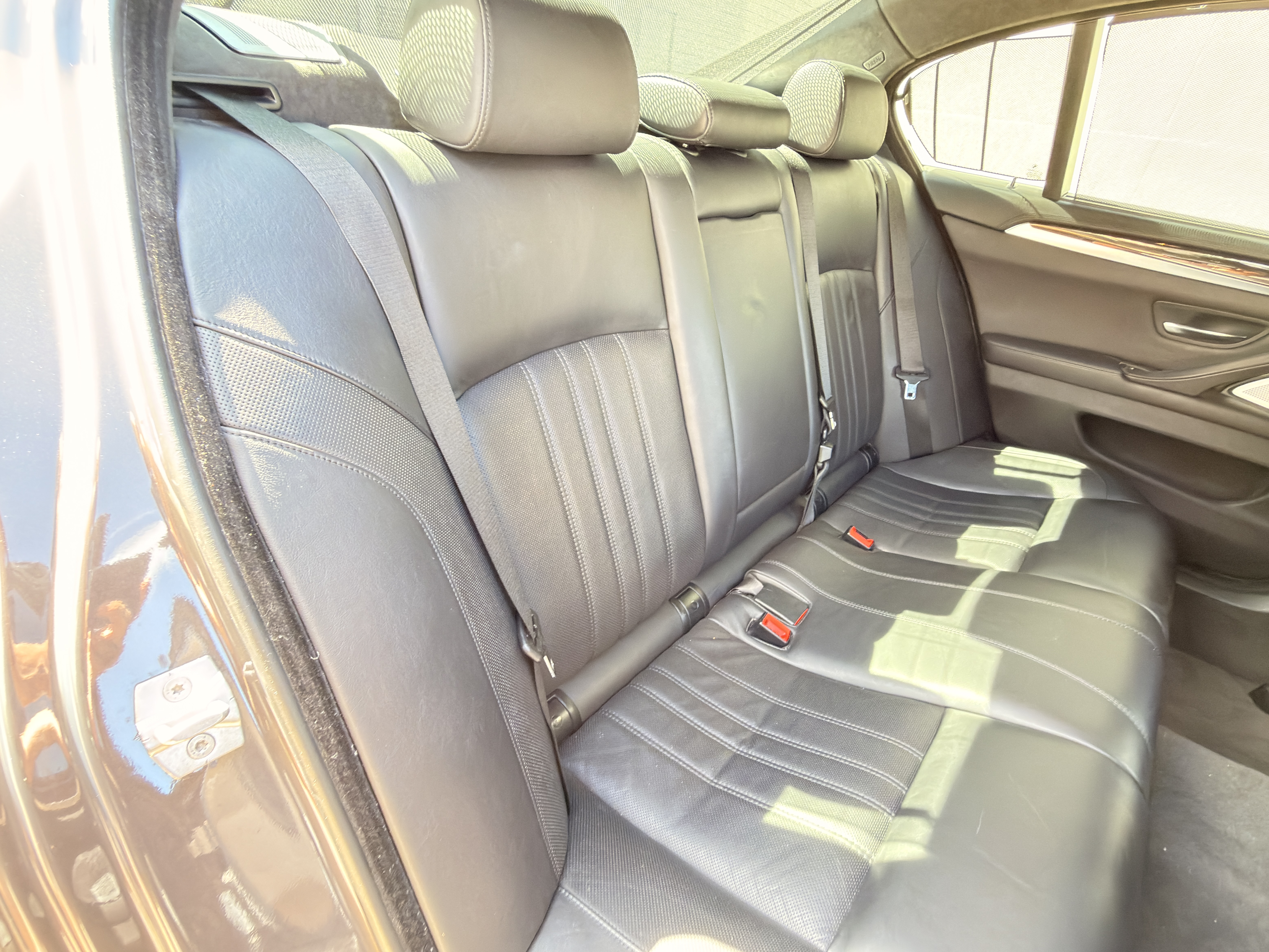 Used 2016 BMW M5 RWD image 26