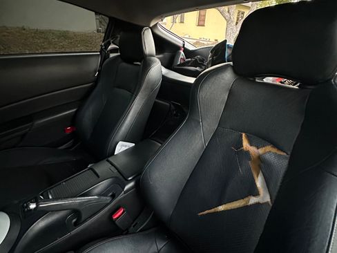 Used 2006 Nissan 350Z Touring w/ (N93) Cargo Convenience Pkg image 14