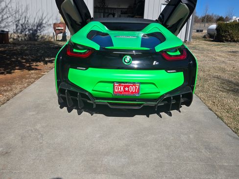 Used 2019 BMW i8 Roadster image 16