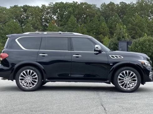 Used 2016 INFINITI QX80 4WD w/ Deluxe Technology Package image 4