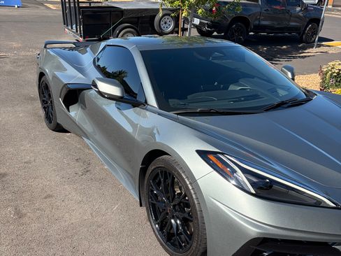 Used 2024 Chevrolet Corvette Stingray Preferred Conv w/ Z51 Performance Package RWD image 2