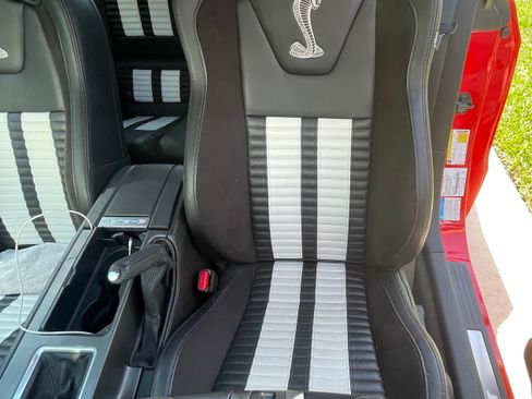 Used 2014 Ford Mustang Shelby GT500 w/ Equipment Group 821A RWD image 13