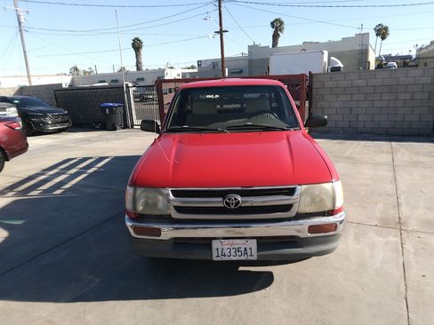 Used 1997 Toyota Tacoma 2WD Regular Cab image 4