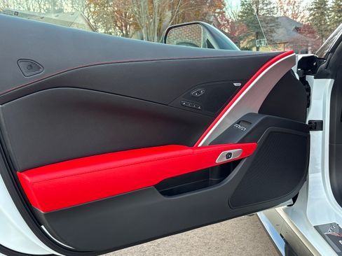 Used 2019 Chevrolet Corvette Z06 image 9