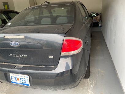 Used 2009 Ford Focus SE