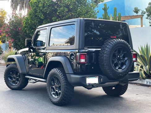 Used 2023 Jeep Wrangler Sport AWD/4WD image 5