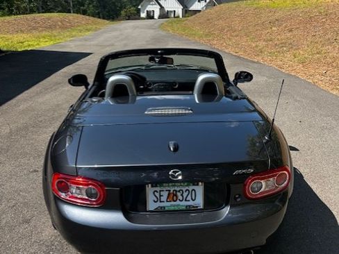 Used 2015 MAZDA MX-5 Miata Grand Touring w/ Premium Package image 51