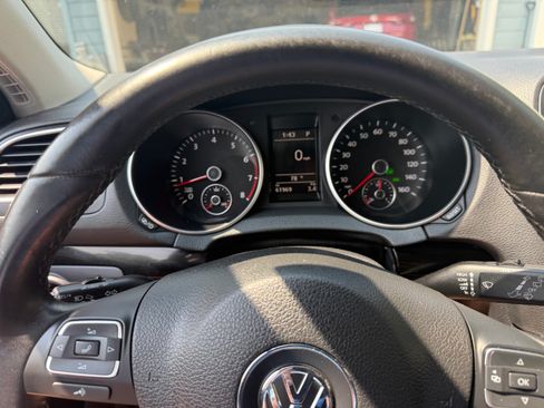 Used 2013 Volkswagen Jetta SE FWD image 8