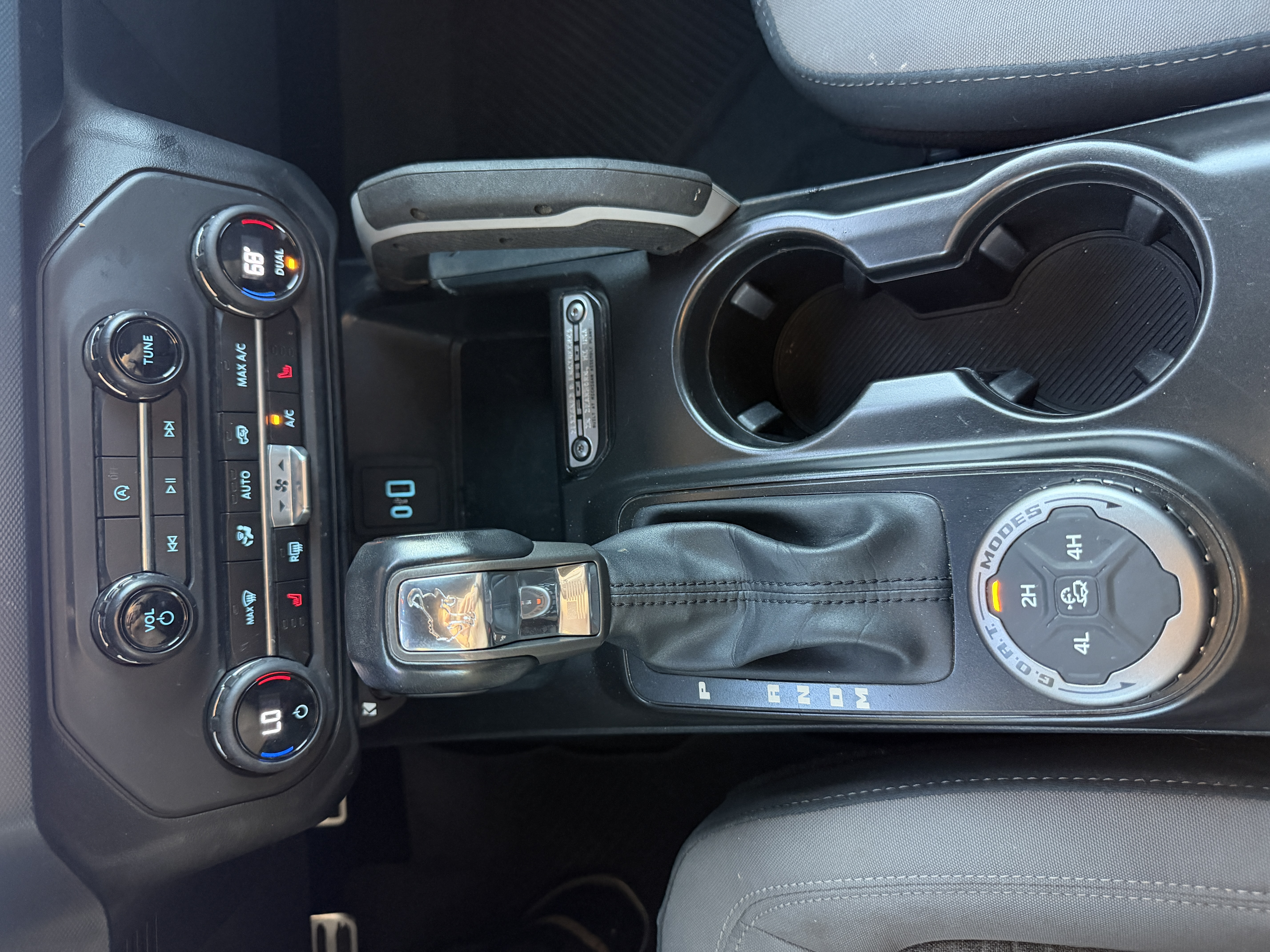 Used 2023 Ford Bronco Outer Banks AWD/4WD image 30
