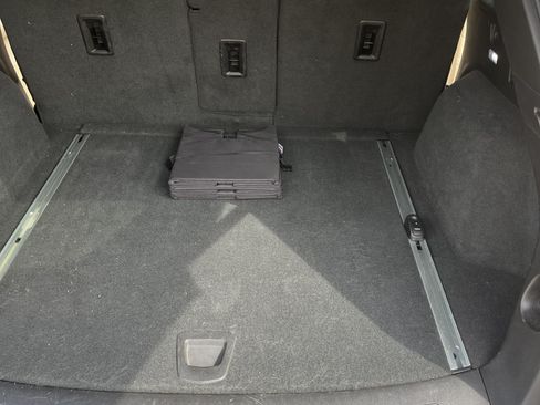 Used 2018 Cadillac XT5 Premium Luxury w/ Driver Assist Package image 13