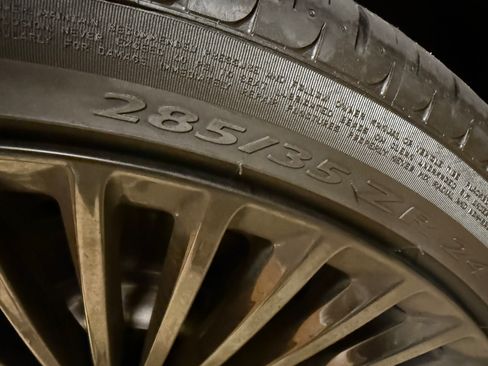 Used 2023 Rolls-Royce Cullinan AWD/4WD image 10