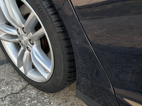 Used 2014 Tesla Model S image 15