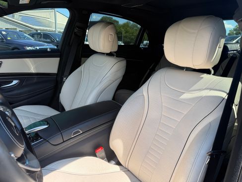Used 2020 Mercedes-Benz S 560 4MATIC Sedan image 15