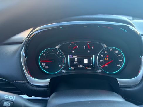 Used 2018 Chevrolet Traverse Premier w/ Driver Confidence II Package image 9