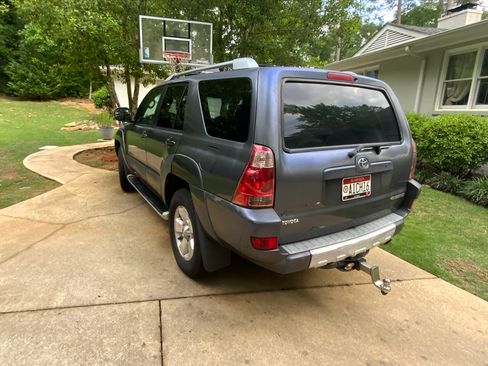 Used 2004 Toyota 4Runner Limited RWD image 9