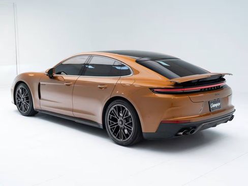 Used 2025 Porsche Panamera Turbo image 10